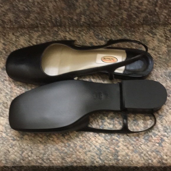 Talbots black sling back shoe 7.5 new - Picture 4 of 6